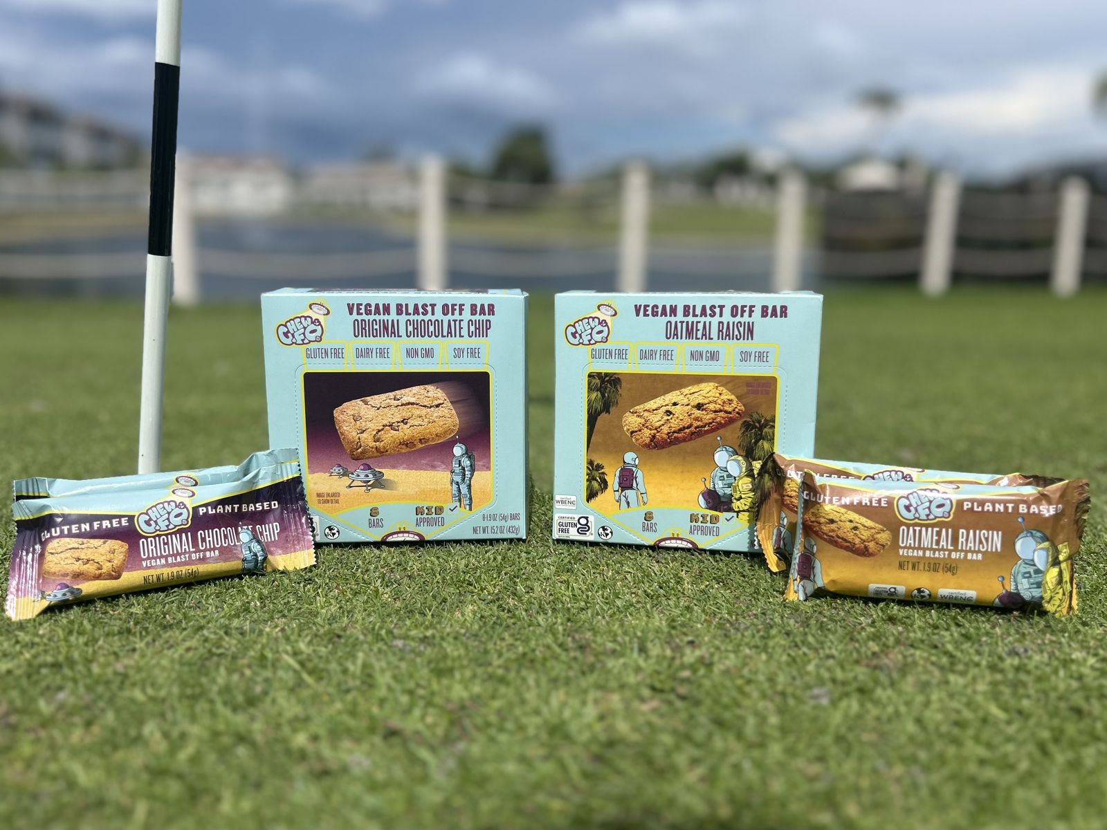 Boxes and bars on the golf course